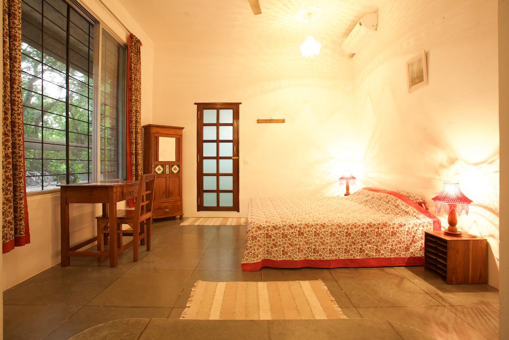 The Annex, Isai Ambalam Guest House Auroville Kültér fotó