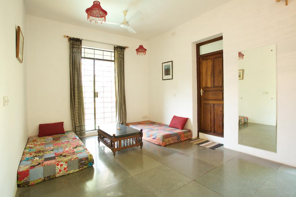 The Annex, Isai Ambalam Guest House Auroville Kültér fotó